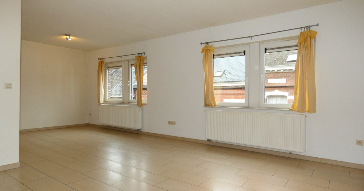 Bel appartement 2 chambres à louer à Namur à 680€/mois