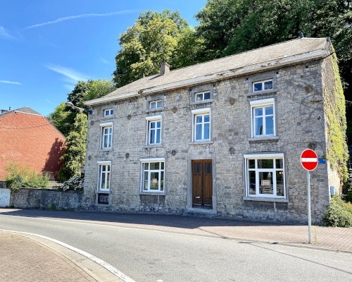 Maison bourgeoise à Yvoir